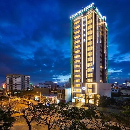Grand Jeep Hotel Da Nang Exteriör bild