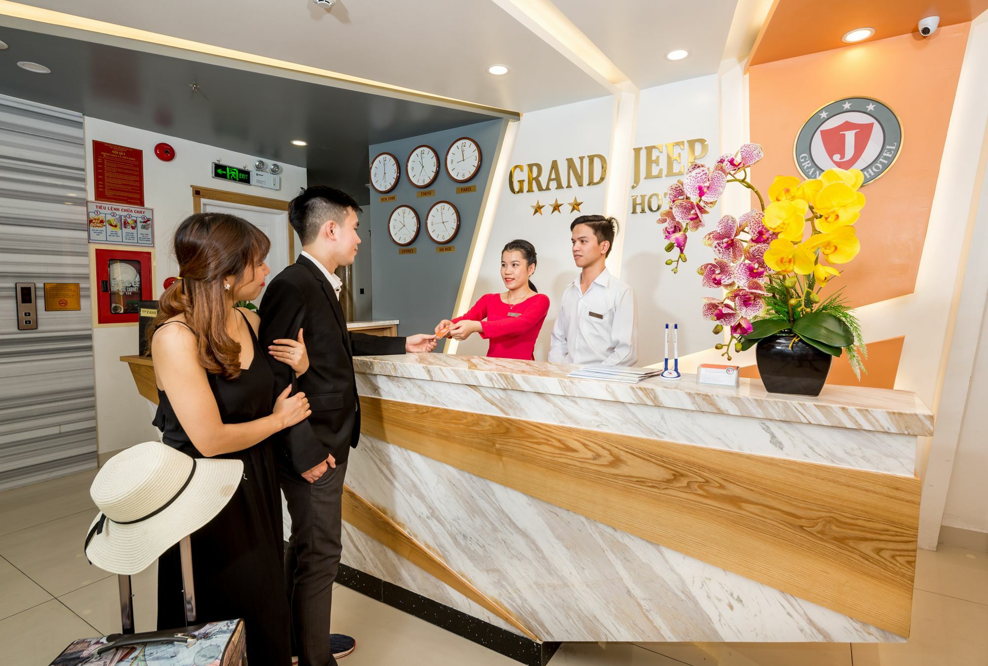 Grand Jeep Hotel Da Nang Exteriör bild
