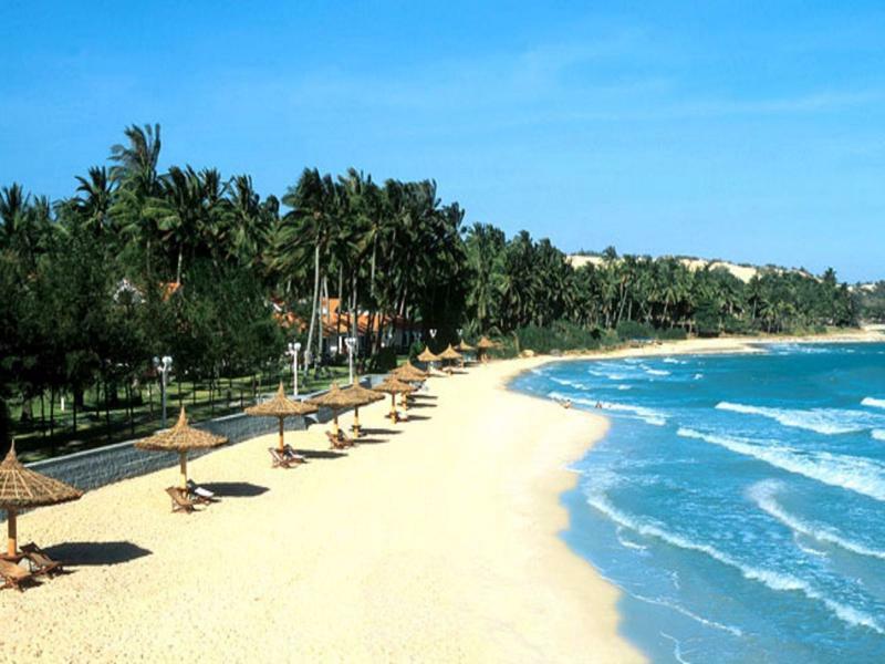 Grand Jeep Hotel Da Nang Exteriör bild